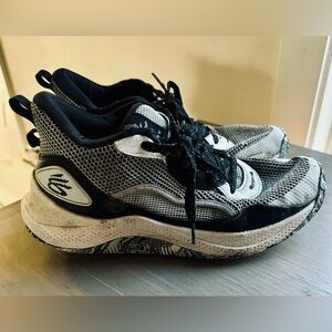 Under Armour Curry Sneakers